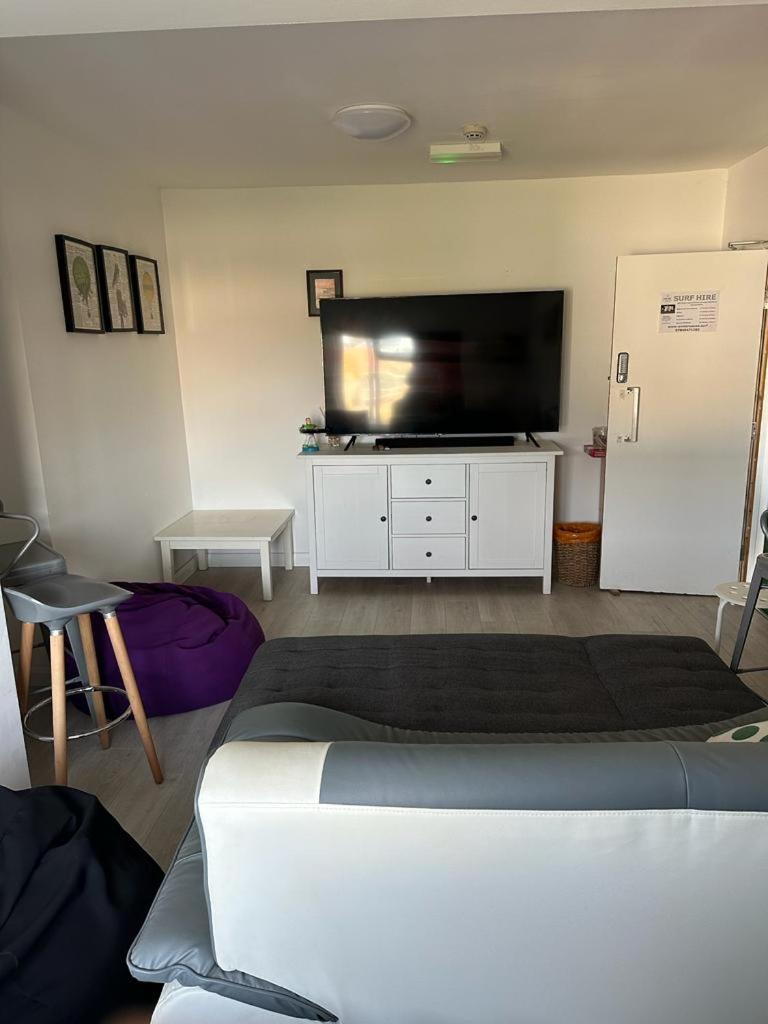 Blue Room Hostel Newquay Ньюки Экстерьер фото